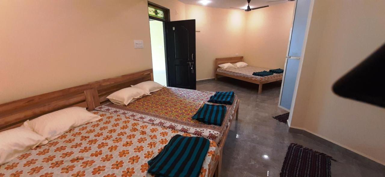 Godwill Kimo Guest house Seraulim Madgaon Extérieur photo