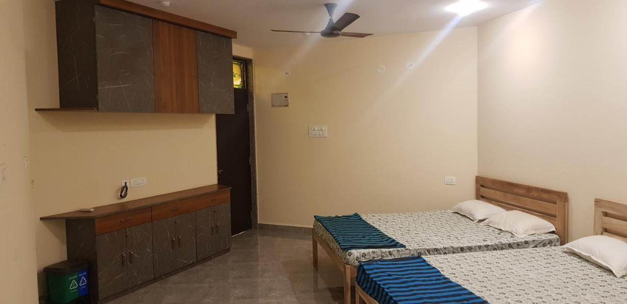 Godwill Kimo Guest house Seraulim Madgaon Extérieur photo