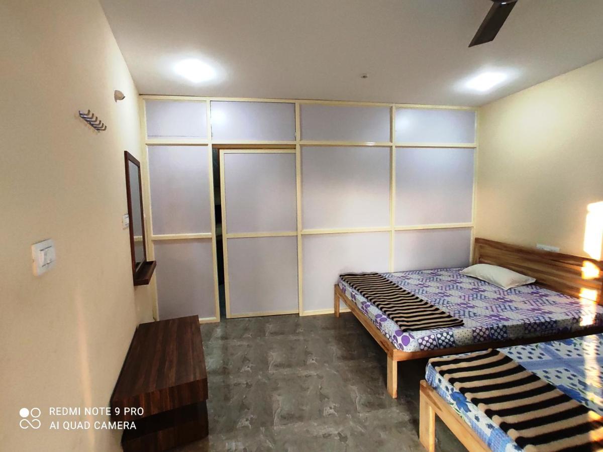 Godwill Kimo Guest house Seraulim Madgaon Extérieur photo