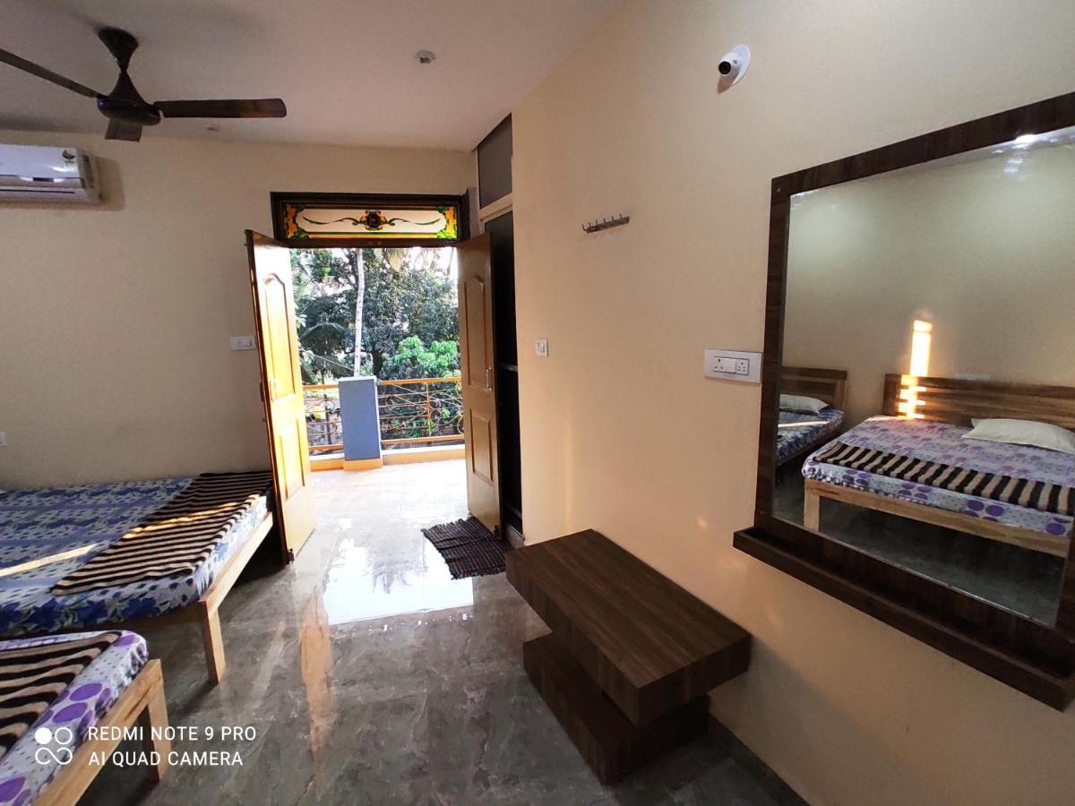 Godwill Kimo Guest house Seraulim Madgaon Extérieur photo