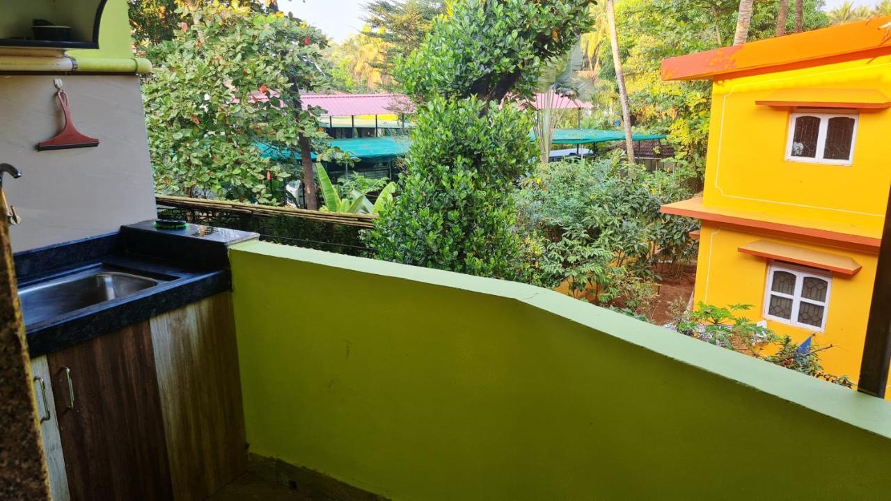 Godwill Kimo Guest house Seraulim Madgaon Extérieur photo